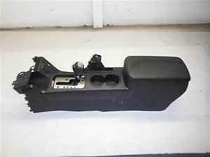 2008 pontiac g6 oem center console w/ auto shifter lkq