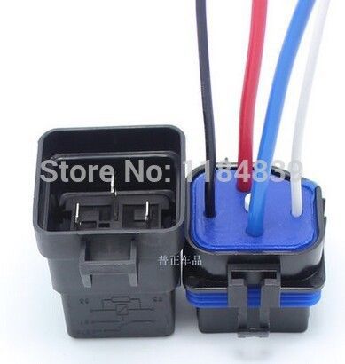 Automotive relay 12v 4 feet 40a normally open with a line containing a socket