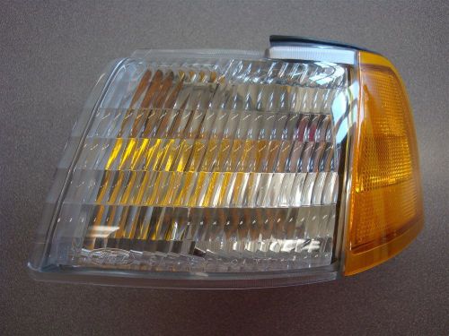 Nos oem ford thunderbird parking lamp turn signal light 1990 - 95 left hand