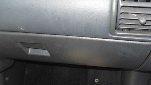 Cavalier  2003 glove box 51484