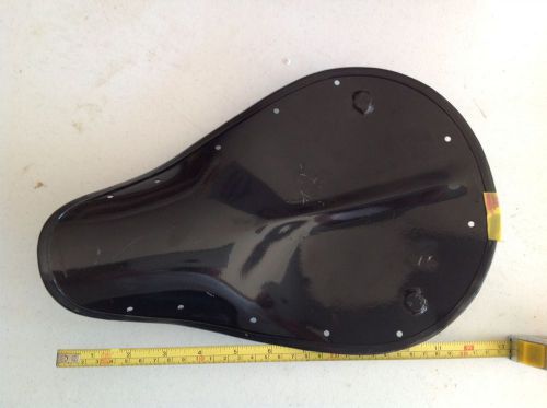 Bare solo seat pan for chopper or custom