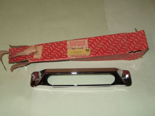 1958-1959 pontiac vauxhall nos rear license lamp cover 6309148