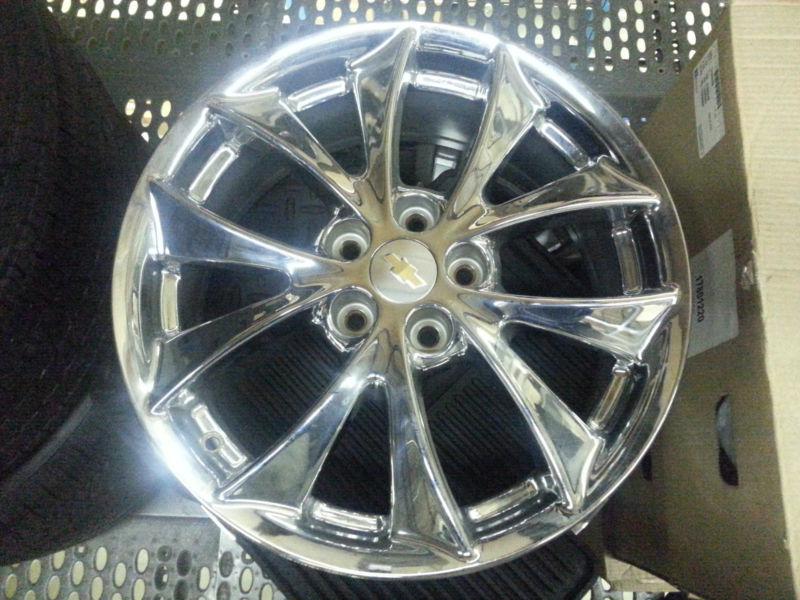 18" impala - monte carlo factory gm accessory wheel - used