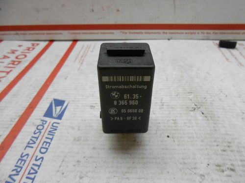 00-06 bmw x5 crash control relay 61358365960 8365960 pd0521