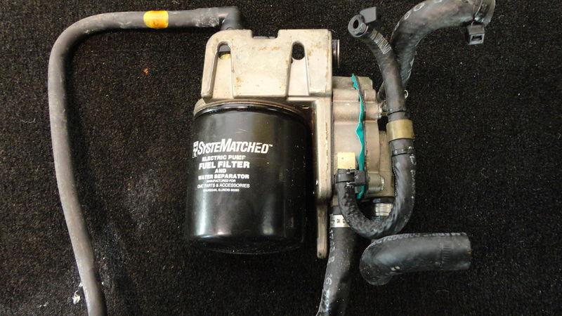 Water/ fuel/ lift housing assy , 2000 90hp evinrude ficht outboard motor
