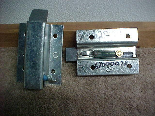 Thomas school bus mvp saf t liner rear escape hatch parts set of slamb locks new