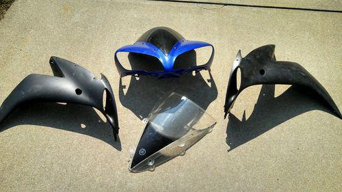 Upper fairing, mid fairing, yamaha r1 04-06 yzf r1