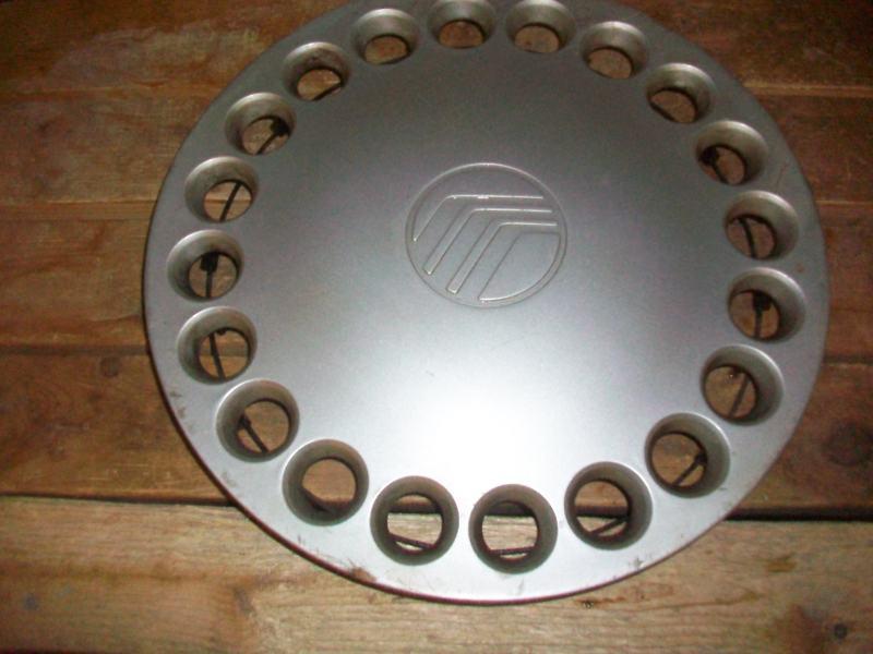 * 14 inch factory hubcap - mercury - tracer - 1991-1996