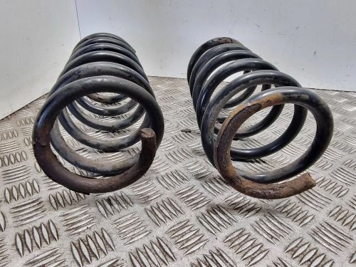 Opel vivaro combi chassis spring rear right 2.00 diesel 2007 25292437-