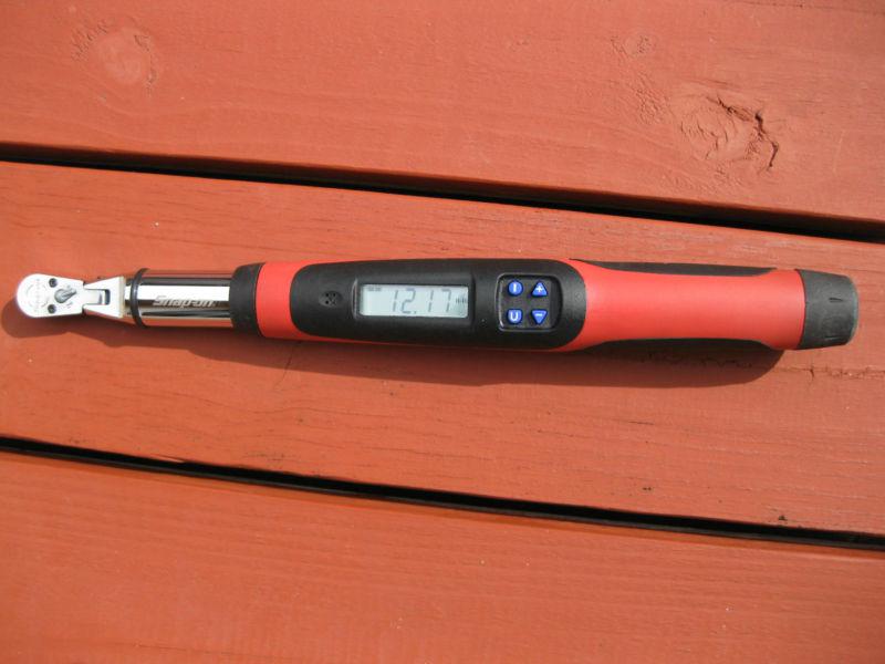 Snap-on tech1fr240 digital 1/4" torque wrench flex ratchet techwrench