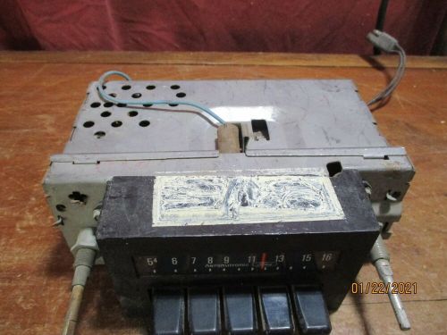 Ford aeronutronic am radio  d7af-18806 6a-d7af-18806 for parts or repair