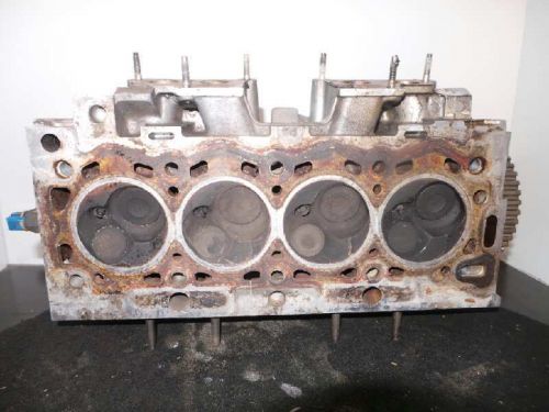 9610923110 cylinder head of engine / 4693 for peugeot 106 s1 1.0-