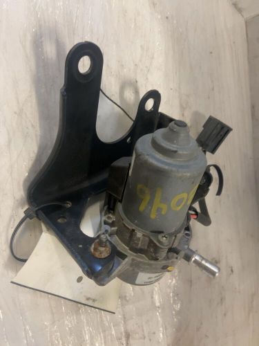 2012 chrysler 200 vaccum pump used