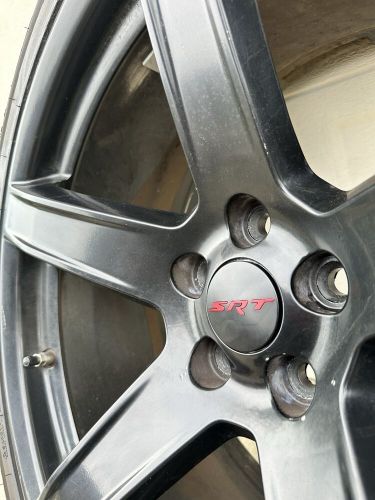 Srt oe style center caps for charger challenger durango jeep matte black &amp; red