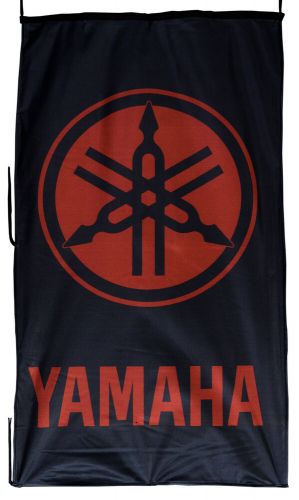 Yamaha-flag black &amp; red vertical banner 5 x 3 ft 150 x 90 cm