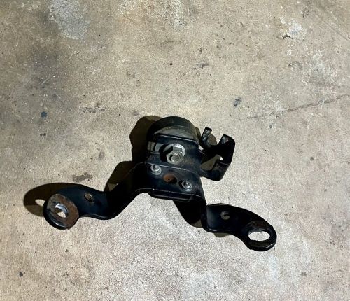 Rc -2000 harley davidson electra glide classic upper engine mount bracket