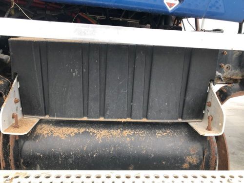 International prostar battery box - used