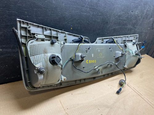 2003-2007 cadillac cts trunk panel lid backup license plate c8003 dg1