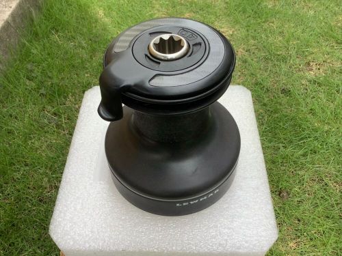 Lewmar 40 self-tailing winch