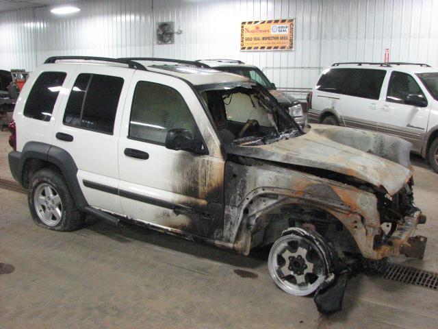 2006 jeep libertyrear or back door right