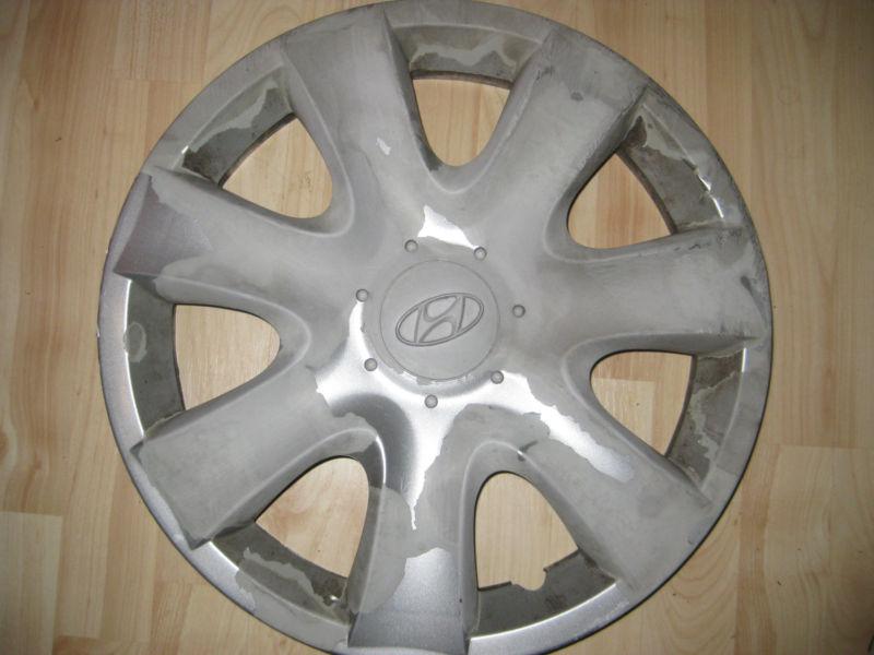 Hyundai sonata hubcap 52960-3d500 