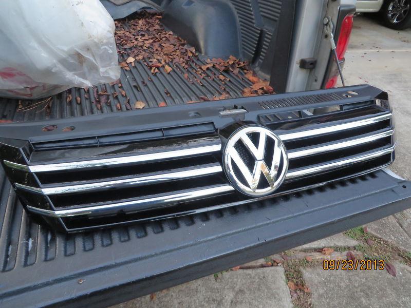 2012-2013 vw volkswagen passat front radiator grill grille with chrome