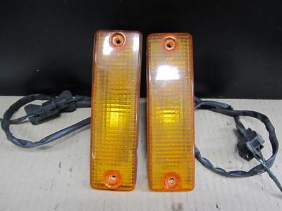 Ford festiva 88-93 1988-1993 parking light turn signal set rh & lh