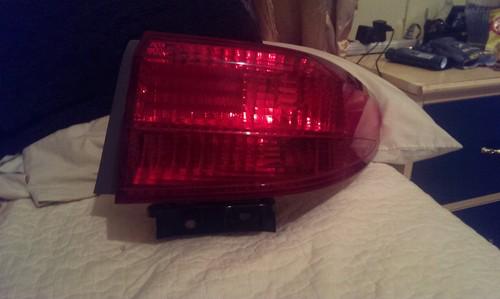 03-05 honda accord tail light