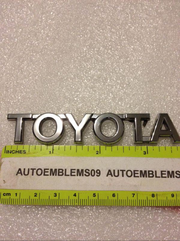 Toyota chrome 3 13/16" emblem used