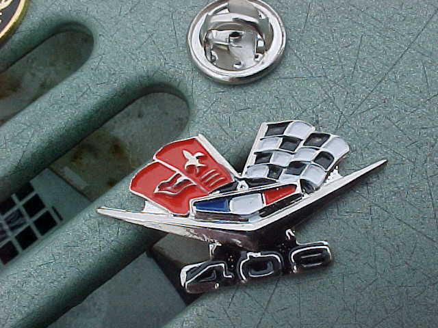 Chevy chevrolet 409 crossed flags emblem hat pin new mint chrome!