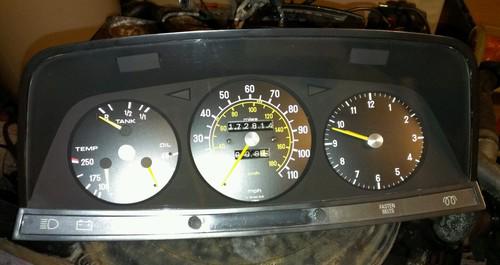 Mercedes w123 cluster instrument panel 172k 110mph 220 240 300d