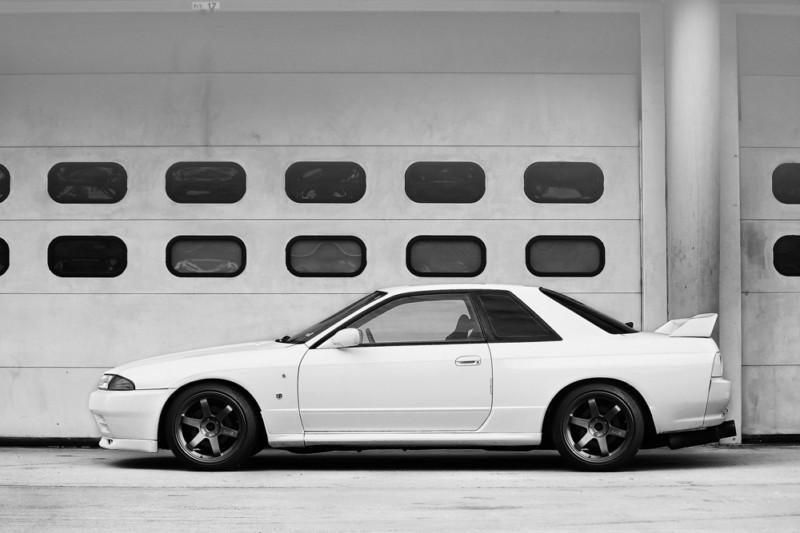 Nissan skyline r32 volk te37 wheels hd poster super car b&w print multiple size