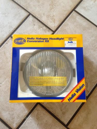 Hella 7" round h4 headlight conversion lamp with bulb