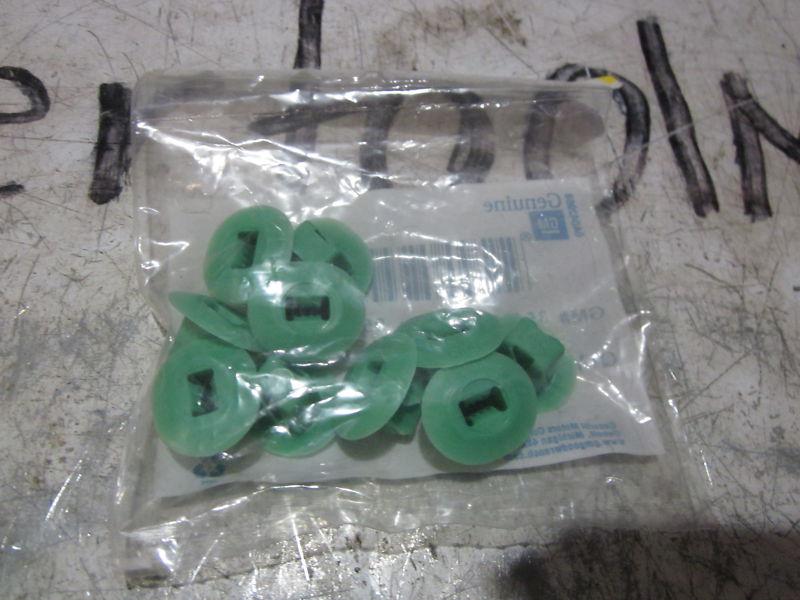 Gm oem part 03548222 3548222 plastic retainer nut 10 ct. pack (a31 bin 17)