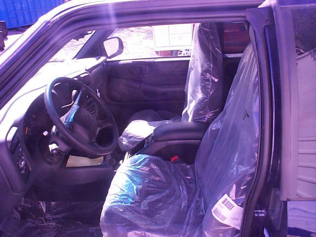 2001 chevy s10 pickup 2 miles steering column 305159