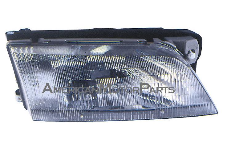 Right passenger side replacement headlight 96-97 infiniti i30 - 2601053u26