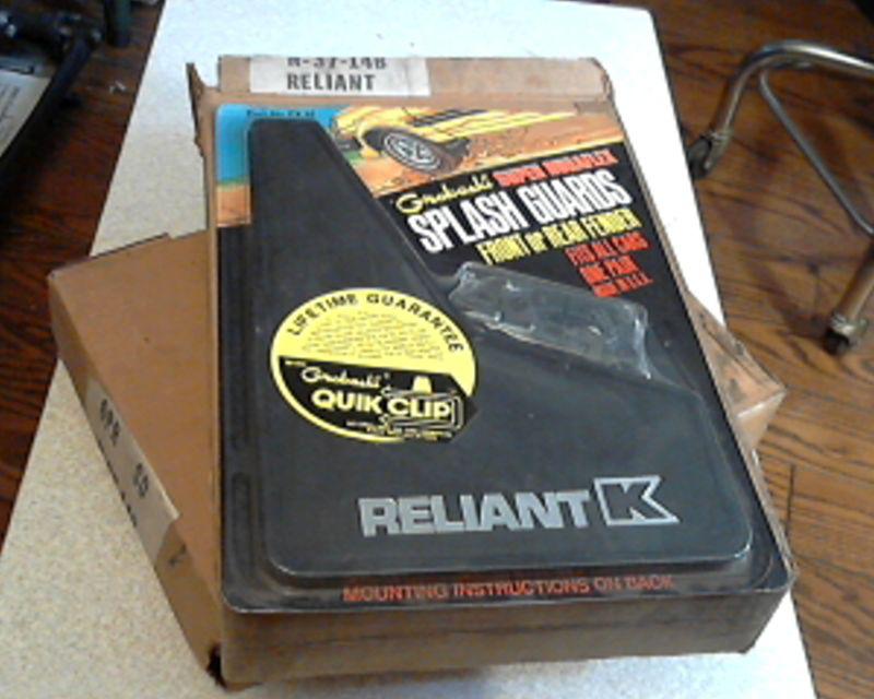 Vintage pair (2) reliant-k new groboski mfg.co. mud flaps /splash guards - black