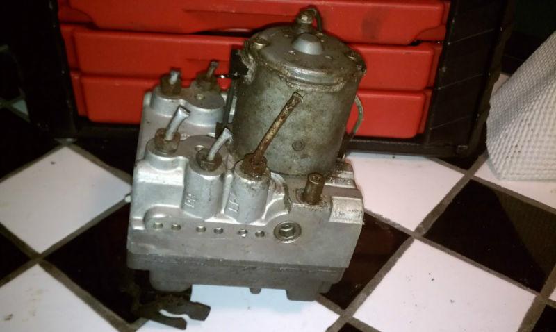 1997 cadillac deville abs pump 265220311