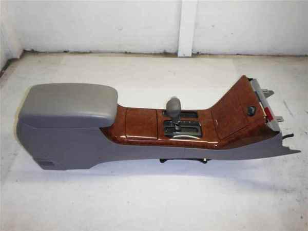 2005 toyota camry oem center console w/ auto shifter