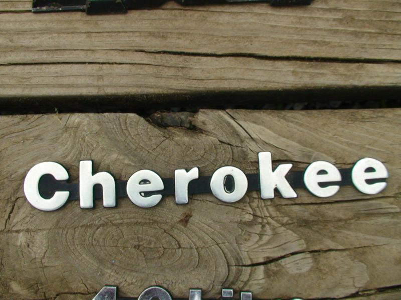 1987 jeep cherokee xj emblem/badge 84-96