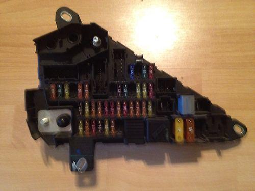 Oem bmw e60 5 6 series rear power distribution fuse box 2004-2010 6906603 