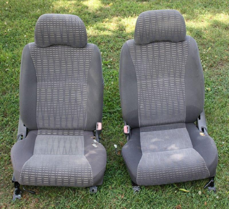 Nissan xterra,frontier seat's