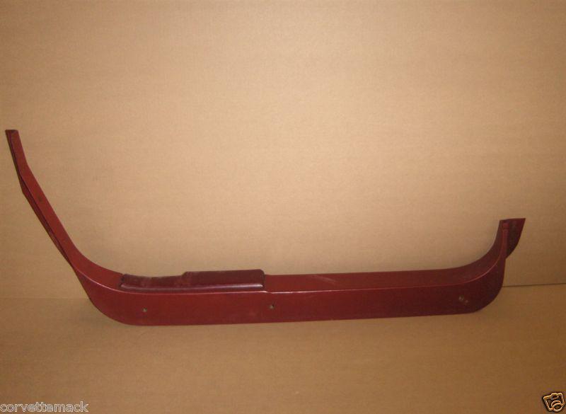 Corvette interior door channel sill cover 84,85,86,87,88 rh red