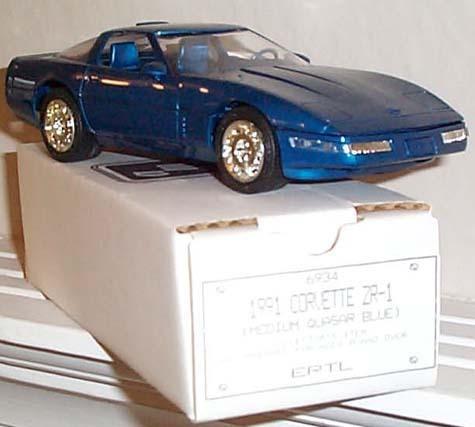 Gm 1991 corvette zr-1 medium quasar blue coupe promotional model new in the box