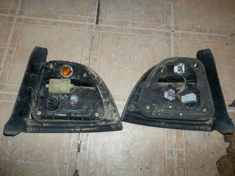 1994-1997 honda accord tail light pair