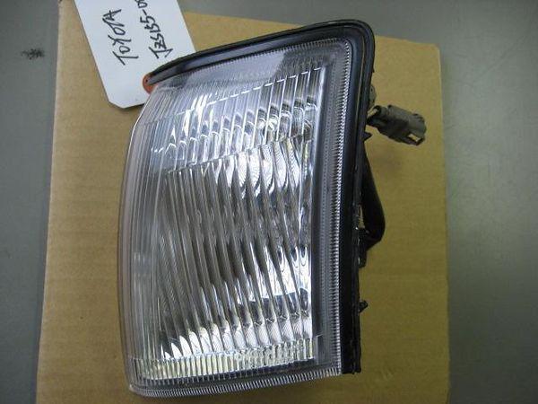 Toyota crown 1995 left clearance lamp [0111100]