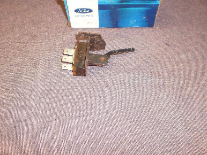 Pinto 71,72, bobcat 75,79 heater blower switch orig. ford nos