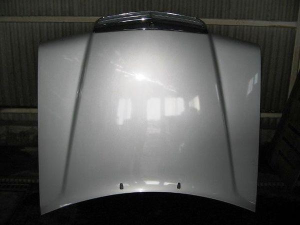 Mercedes benz 190 1990 hood [5410500]