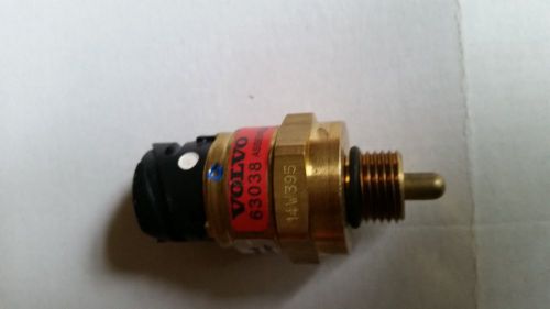 Volvo d12 oil pressure / temperature sensor | 1077574