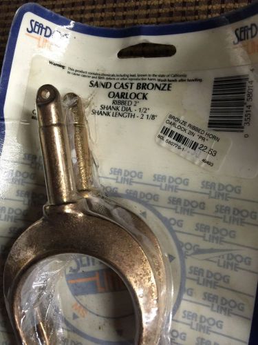 Seadog line brass ribbed oarlock, pr. 5805701 plus keepers